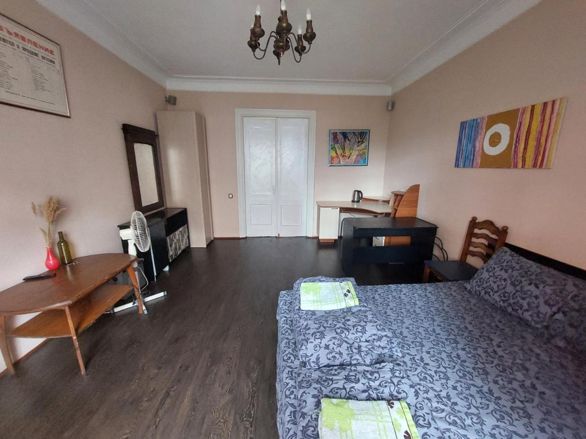Alaska Kyiv Room photo